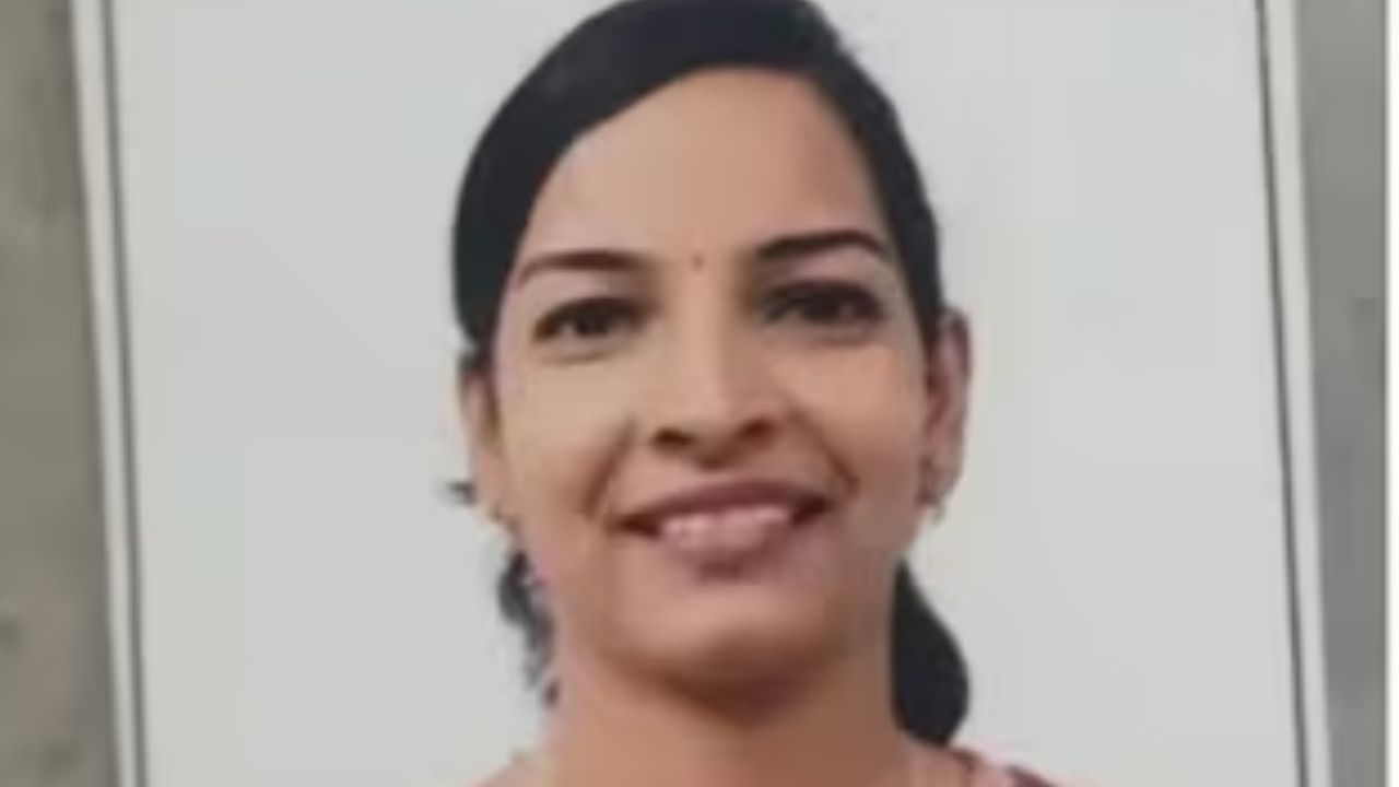 आप दूसरी शादी कर लेना, इतना बोलकर मां अपने 6 साल के बेटे को गोद में लेकर 18वीं मंजिल से कूदी