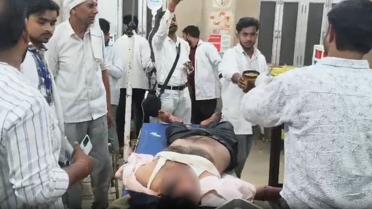 मैनपुरी में CRPF जवान पर पत्नी ने सब्जी काटने वाले चाकू से किया हमला, गंभीर हालत में सैफई रेफर