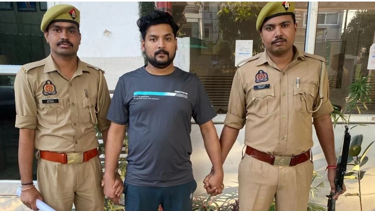 Muzaffarnagar: सोशल मीडिया पर आपत्तिजनक पोस्ट डालना पड़ा महंगा, आरोपी गिरफ्तार