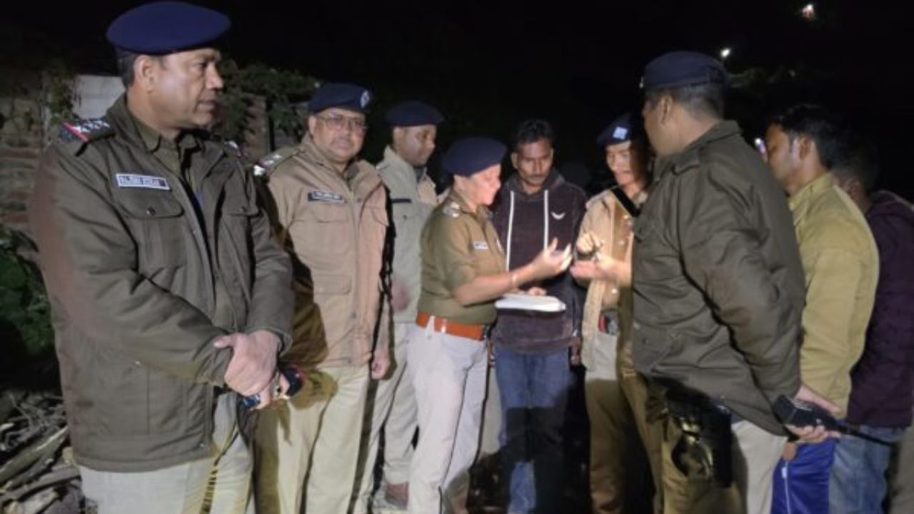 भीमताल में निर्माण कार्य के दौरान बड़ा हादसा, मलबे में दबकर महिला समेत दो की मौत, एक घायल