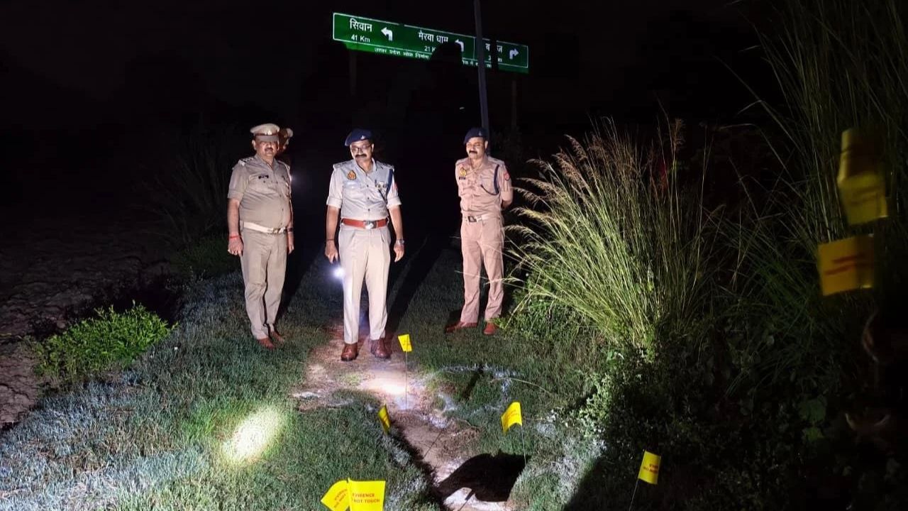 Deoria: देवरिया में देर रात पुलिस मुठभेड़, ब्रेकर विवाद का आरोपी को लगी गोली