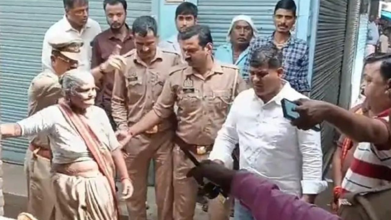 सीतापुर में दुकान विवाद को लेकर खूनी झड़प, पुलिस ने दो आरोपियों को लिया हिरासत में
