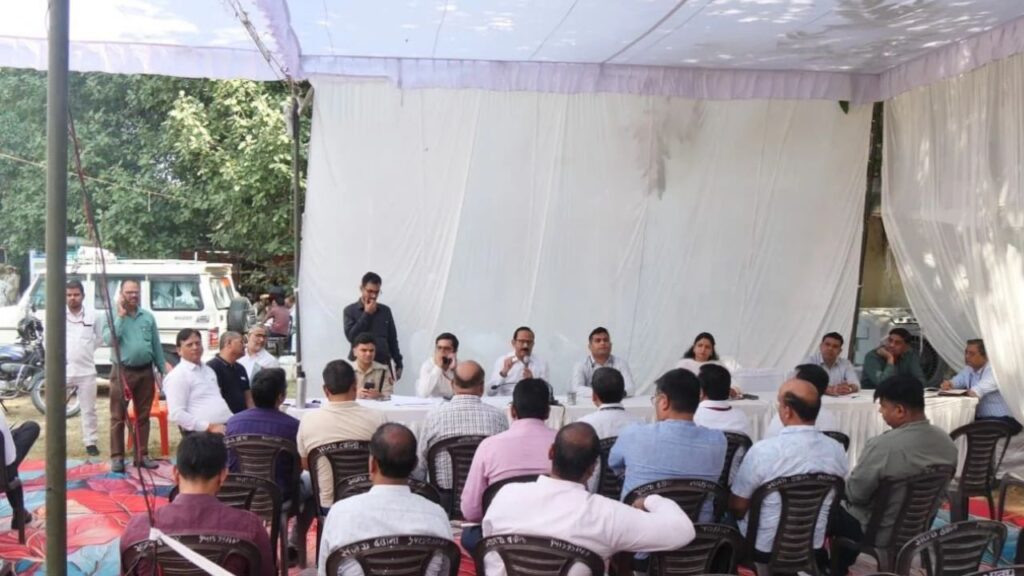 सुरक्षा के कड़े इंतजाम फोटो सोर्स-डाइनामाइट न्यूज

