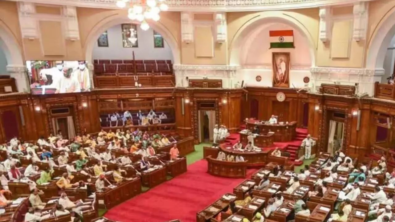 UP Election 2027: रोजगार, महंगाई या विकास? यूपी की जनता के लिए कौन बनेगा सबसे बड़ा चुनावी मुद्दा?