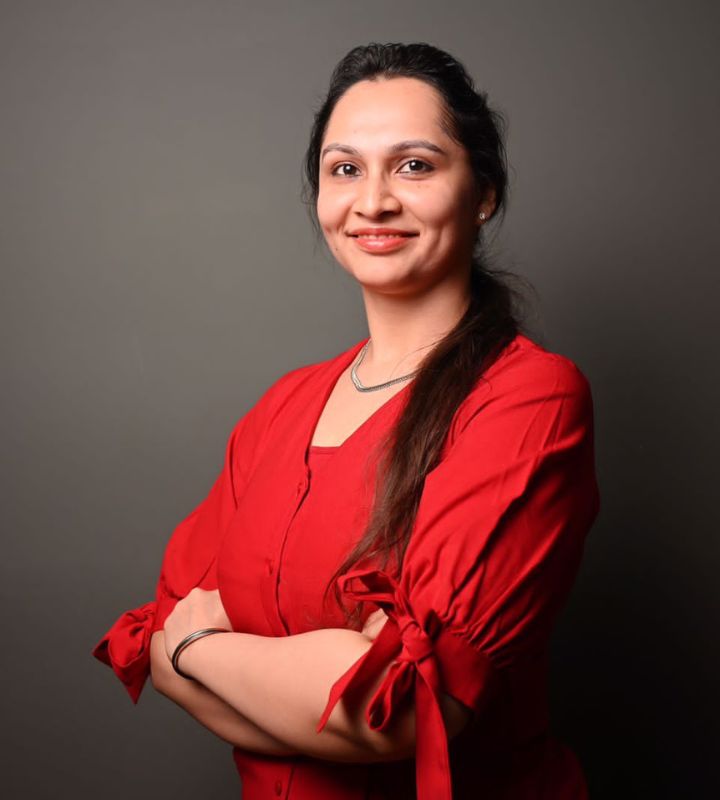 Dr Saumya Saluja