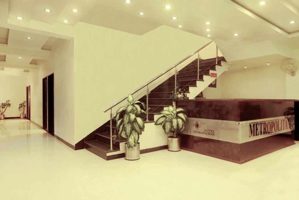 HOTEL METROPOLITAN