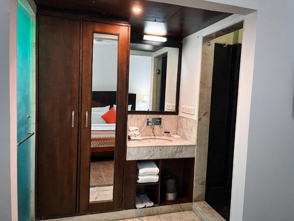 CLARKS INN EXPRESS JAIPUR