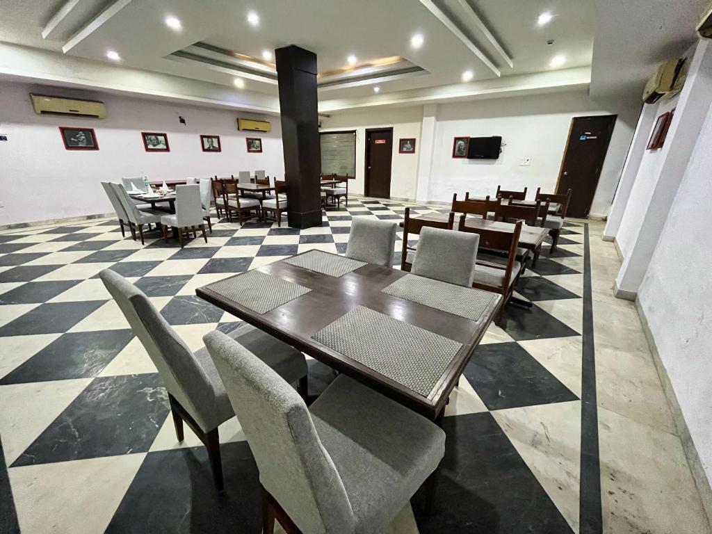 CLARKS INN EXPRESS JAIPUR