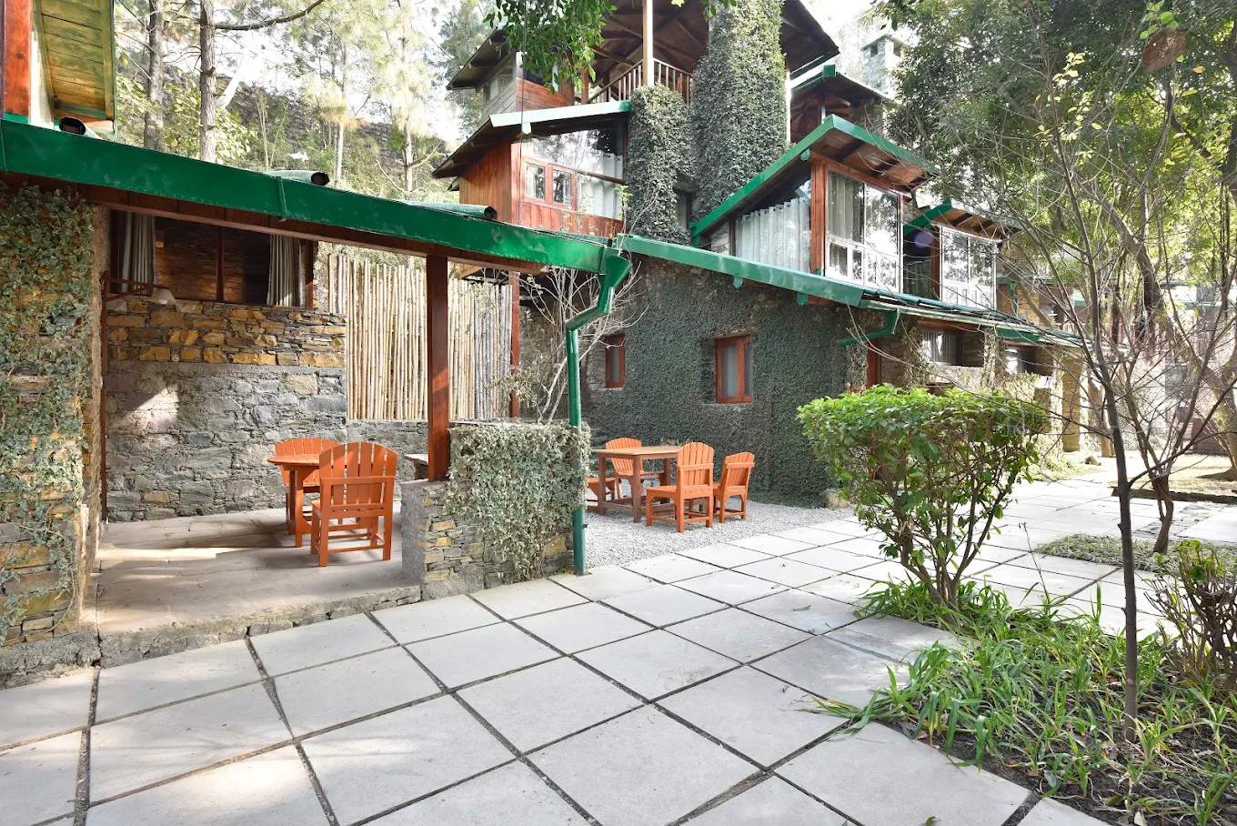 TIARAA MONOLITH LAKE RESORT, BHIMTAL, Bhimtal