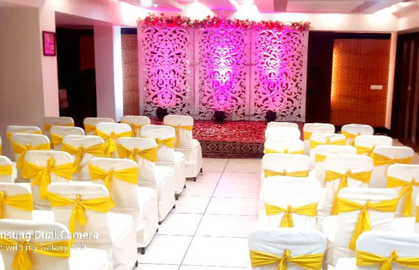 HOTEL GOLDEN MANOR