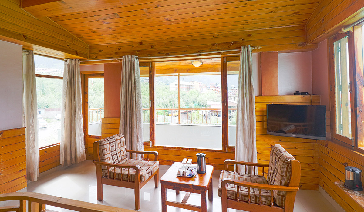 THE BYKE NEELKANTH - MANALI