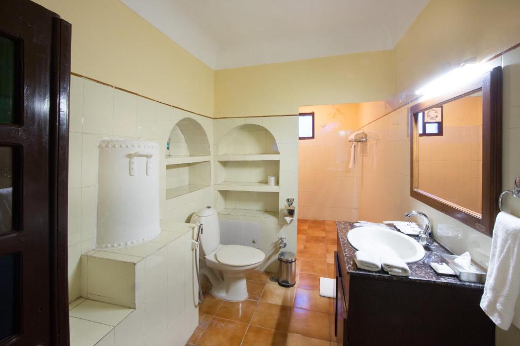 BARA BUNGALOW KALWAR, JAIPUR - A ROSAKUE COLLECTION