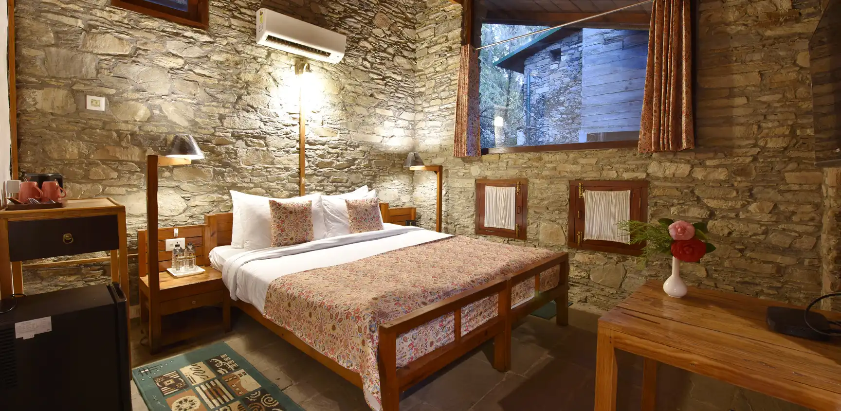TIARAA MONOLITH LAKE RESORT, BHIMTAL