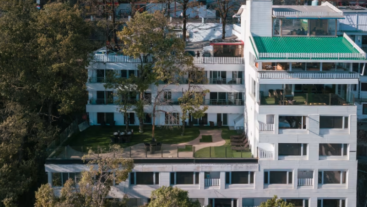 YASHSHREE MUSSOORIE