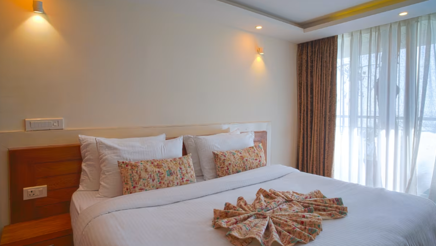 YASHSHREE MUSSOORIE