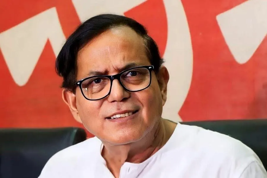 রাত সাড়ে দশটা নাগাদ জলপাইগুড়ির সিপিএম কার্যালয়ে দুষ্কৃতিদের হামলা, বিজেপিকে নিশানা সেলিমের