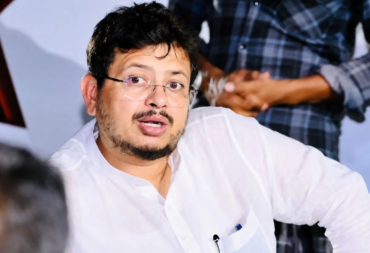 ছাত্র সংসদ নির্বাচন নিয়ে মুখ্যমন্ত্রীকে চিঠি ঋতব্রতের