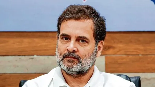নির্বাচন কমিশনের বিরুদ্ধে সুপ্রিম কোর্টে রাহুলের রিট