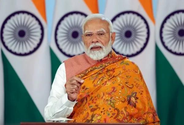 হস্তশিল্প দিবসে তাঁতপণ্য কেনার ডাক মোদীর