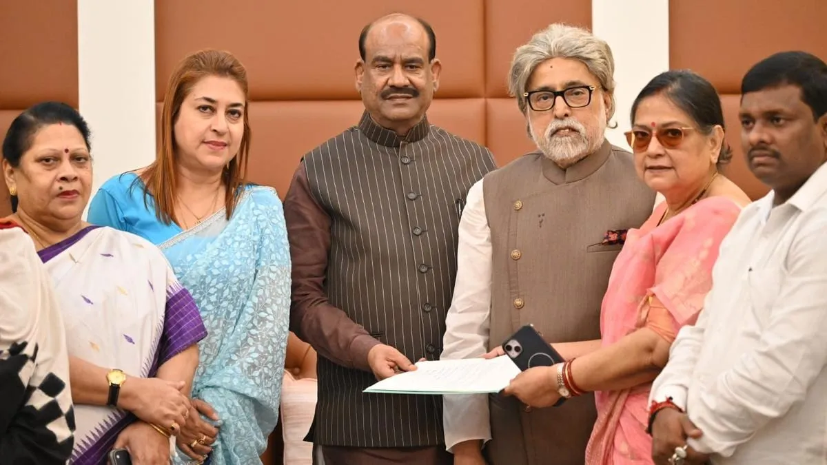 সাংসদ পদ বাঁচাতে স্পিকারের কাছে আরও একমাস সময় চাইল এনসিপিআই