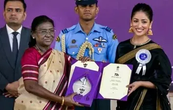 প্রথমবার সেরা অভিনেত্রীর জাতীয় পুরস্কার পেলেন ইয়ামি গৌতম