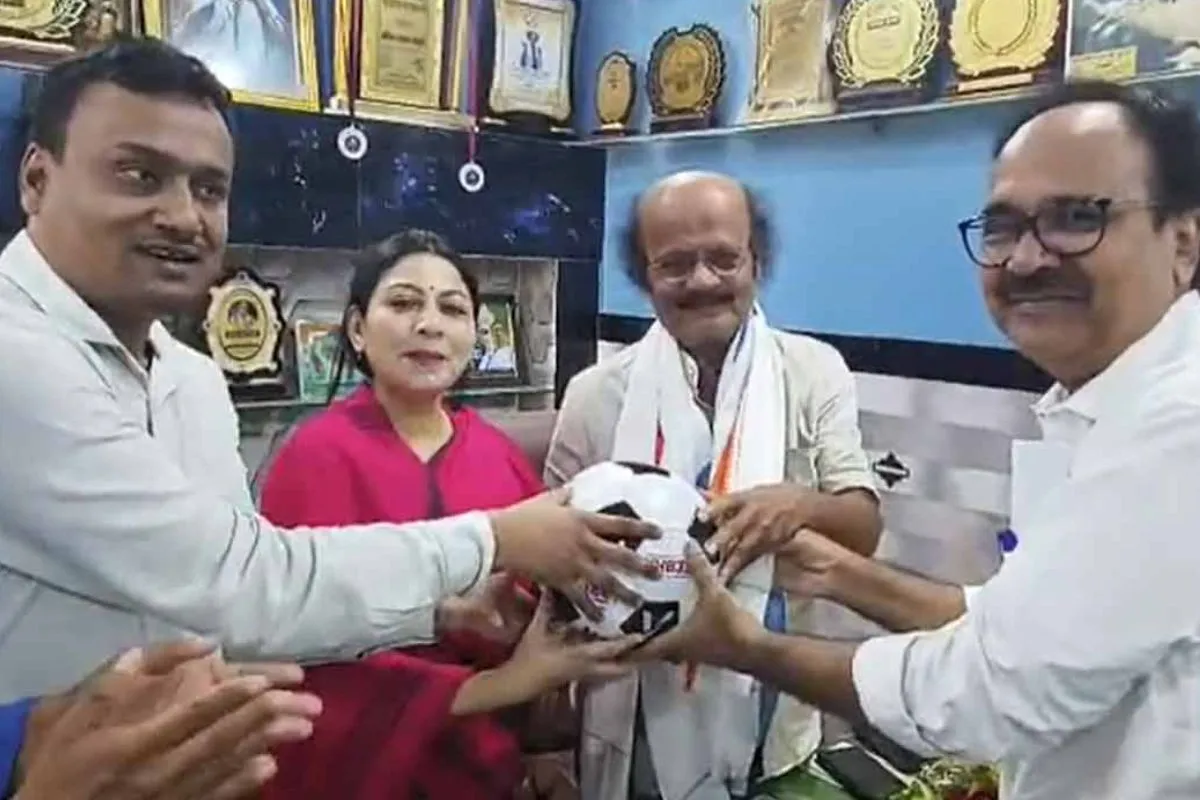 রেজিনগরে প্রচারে ফিরলেন রবিউল, বিজেপি এগিয়ে থাকার কথা স্বীকার