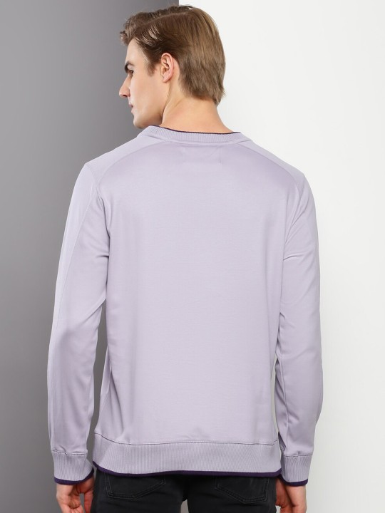 Men Embossed Pullover Sweatshirt