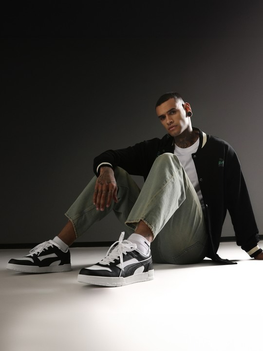Court Shatter Low Sneakers