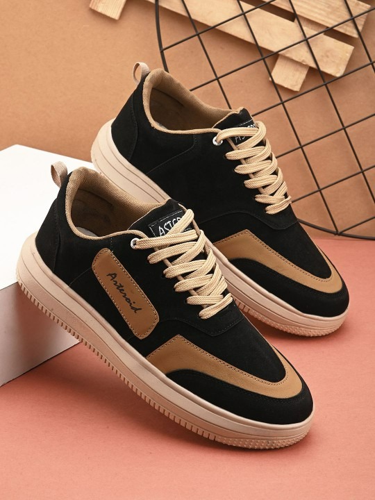 Men Colourblocked Suede Lightweight Sneakers