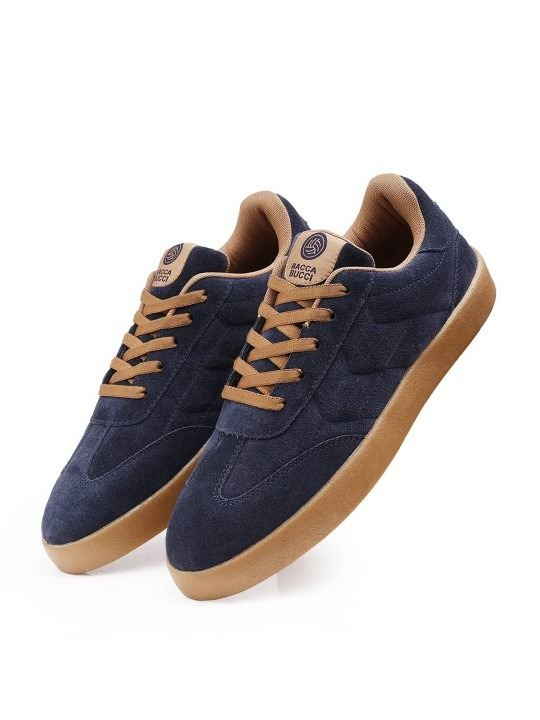 Fresco Suede Low-Top Sneakers for the Urban Nomad Indigo Dune