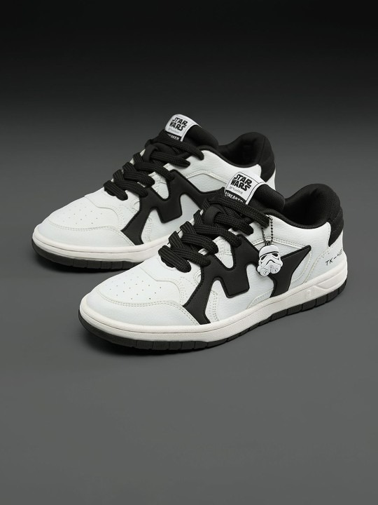 Star Wars Stormtrooper Men Colourblocked Sneakers