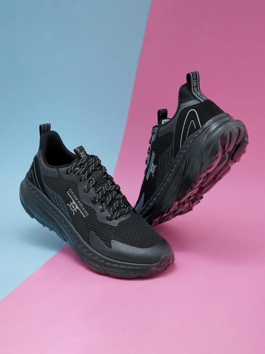 Men ASTON Textured Textile Comfort Insole Basics Sneakers
