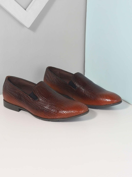 Men Woven Design Leather Formal Slip-On Shoes