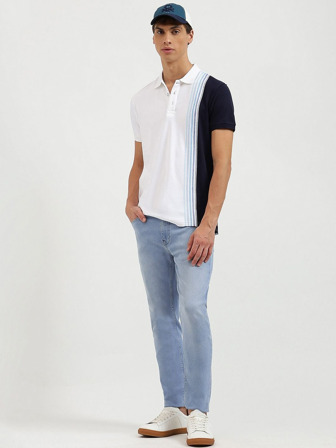 Men Regular Fit Mid-Rise Jeans