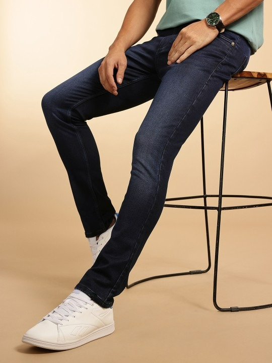 Men Slim Fit Mid-Rise Light Fade Stretchable Jeans
