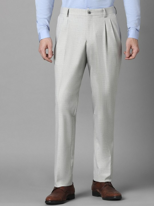 Men Textured Slim Fit Pleated Formal Trousers