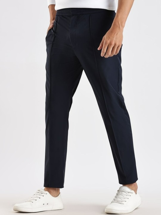 Men Tapered Fit Solid Mid Rise Trouser