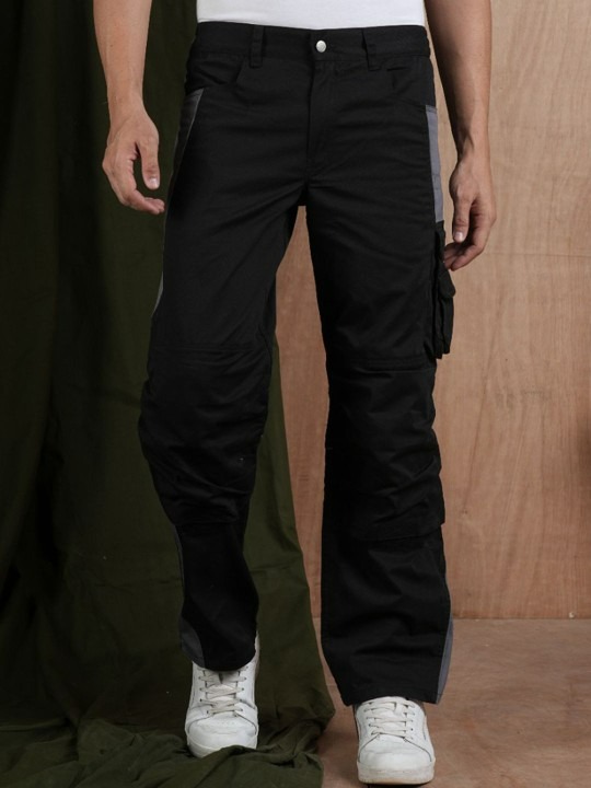Men Pure Cotton Relaxed-Fit Mid-Rise Cargo Trousers