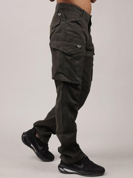 Men Relaxed Straight Leg Straight Fit Mid-Rise Cotton Cargos