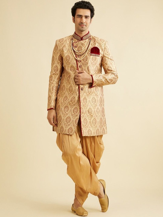 Men Thread Embroidered Sherwani Set