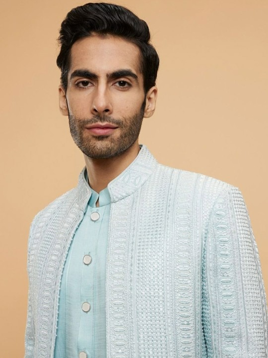 Men Embroidery Mandarin Collar Sherwani Set