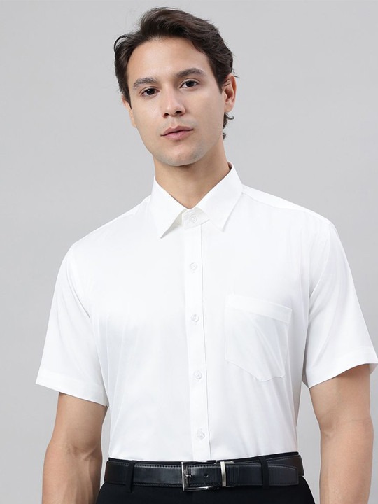 Men Regular Comfort Fit Solid Spread Collar Cotton Formal Shirt