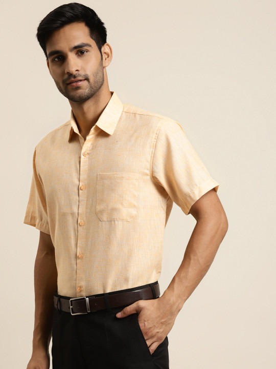 Men Yellow Solid Classic Patch Pocket Formal Shirt