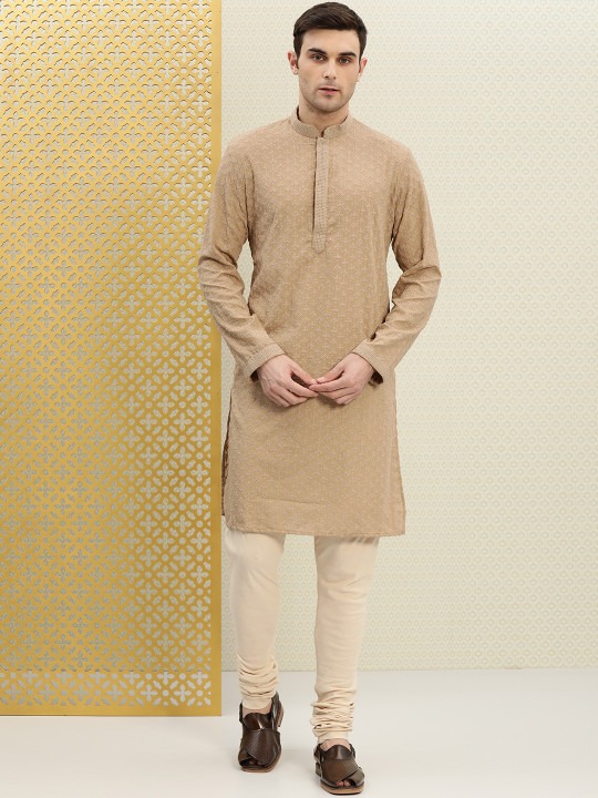 Men Embroidered Straight Kurta