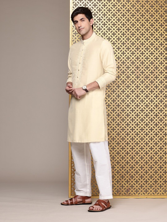 Sequinned Embellished Jashn Kurta