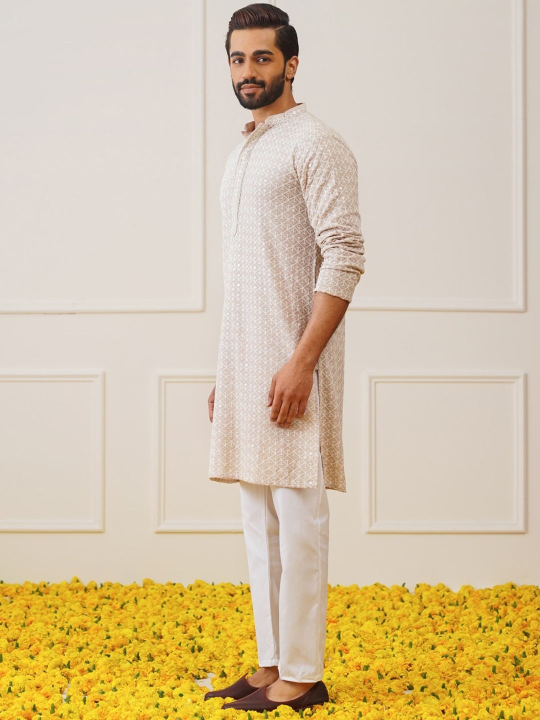 Men Beige & Gold-Toned Ethnic Motifs Cotton Silk Kurta
