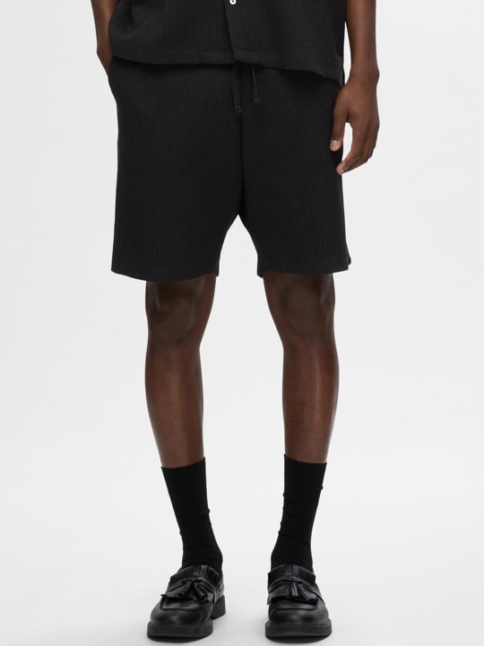 Men Loose Fit Shorts