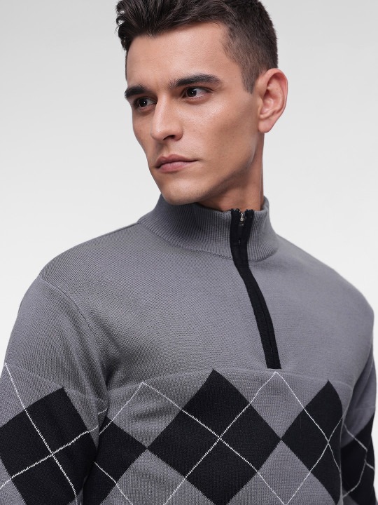 Geometric Knitted Pullover