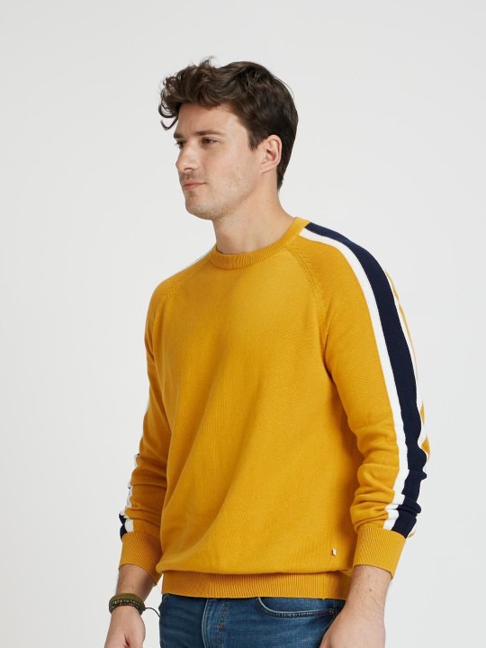 Men Colourblocked Pullover
