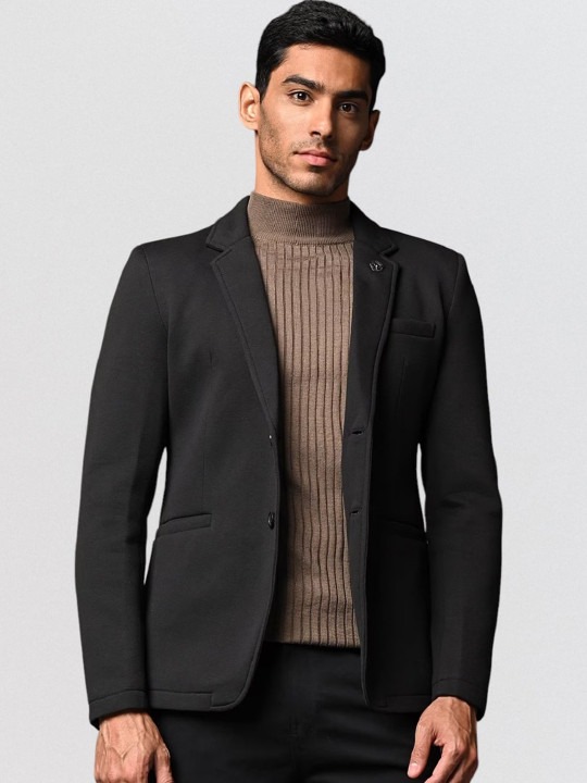 Slim-Fit Single-Breasted Blazer